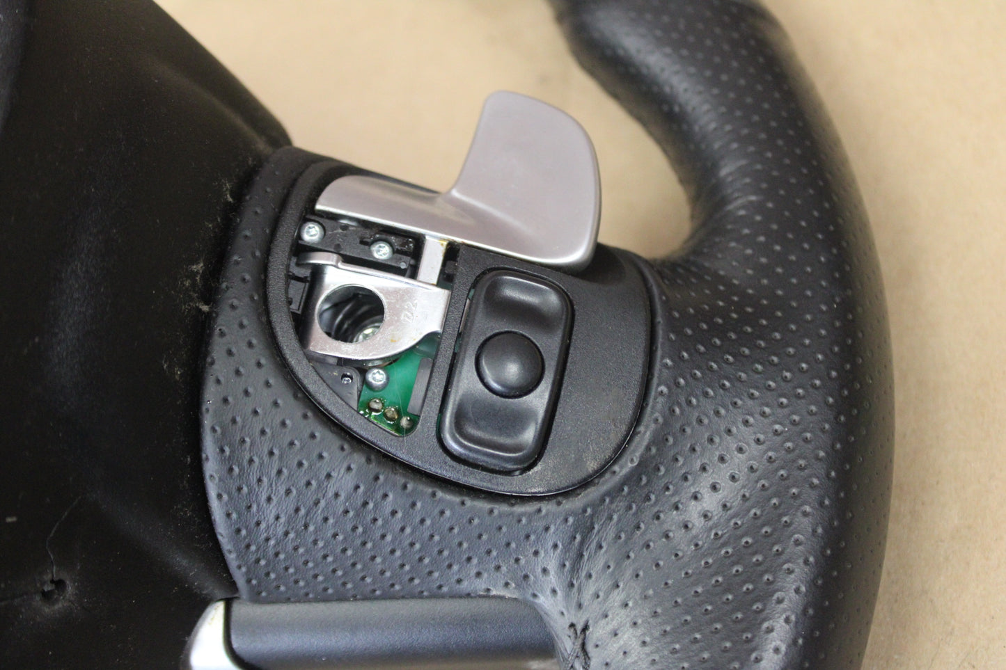 15-23 Dodge Charger Steering Wheel Adaptive Cruise Control Heat Paddle Shifters