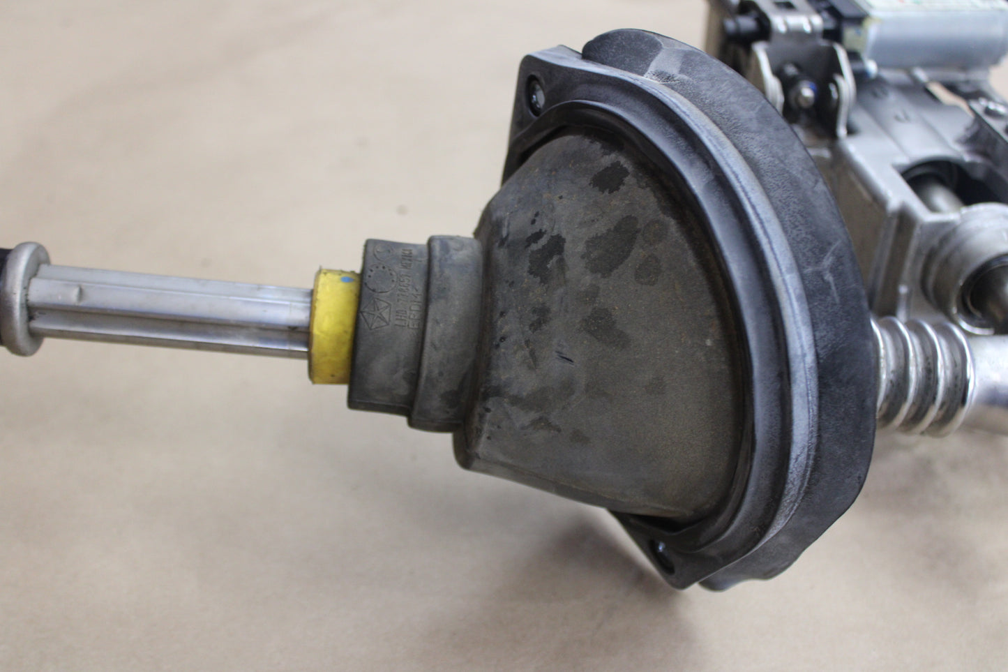15-23 Dodge Charger R/T Automatic Adjust Steering Column Shaft OEM 68259474AC