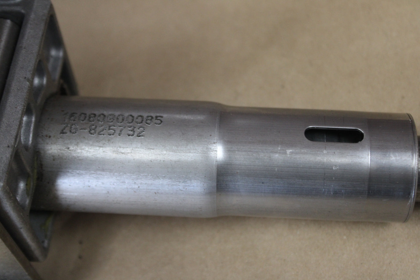 15-23 Dodge Charger R/T Automatic Adjust Steering Column Shaft OEM 68259474AC