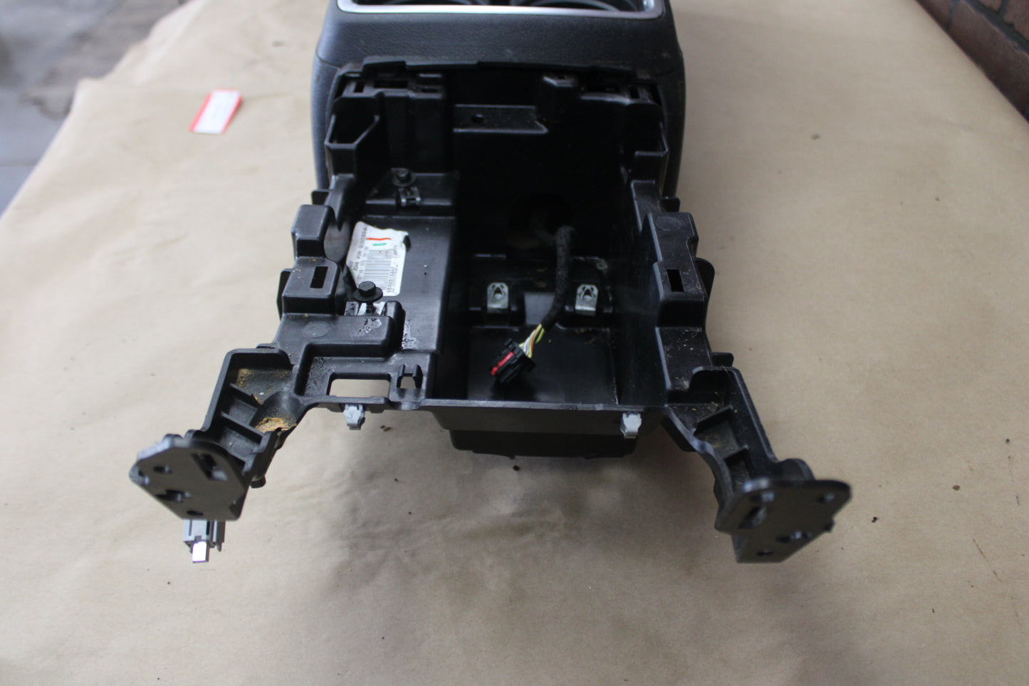 2015-2020 Dodge Charger Front Floor Center Console Assembly Black OEM