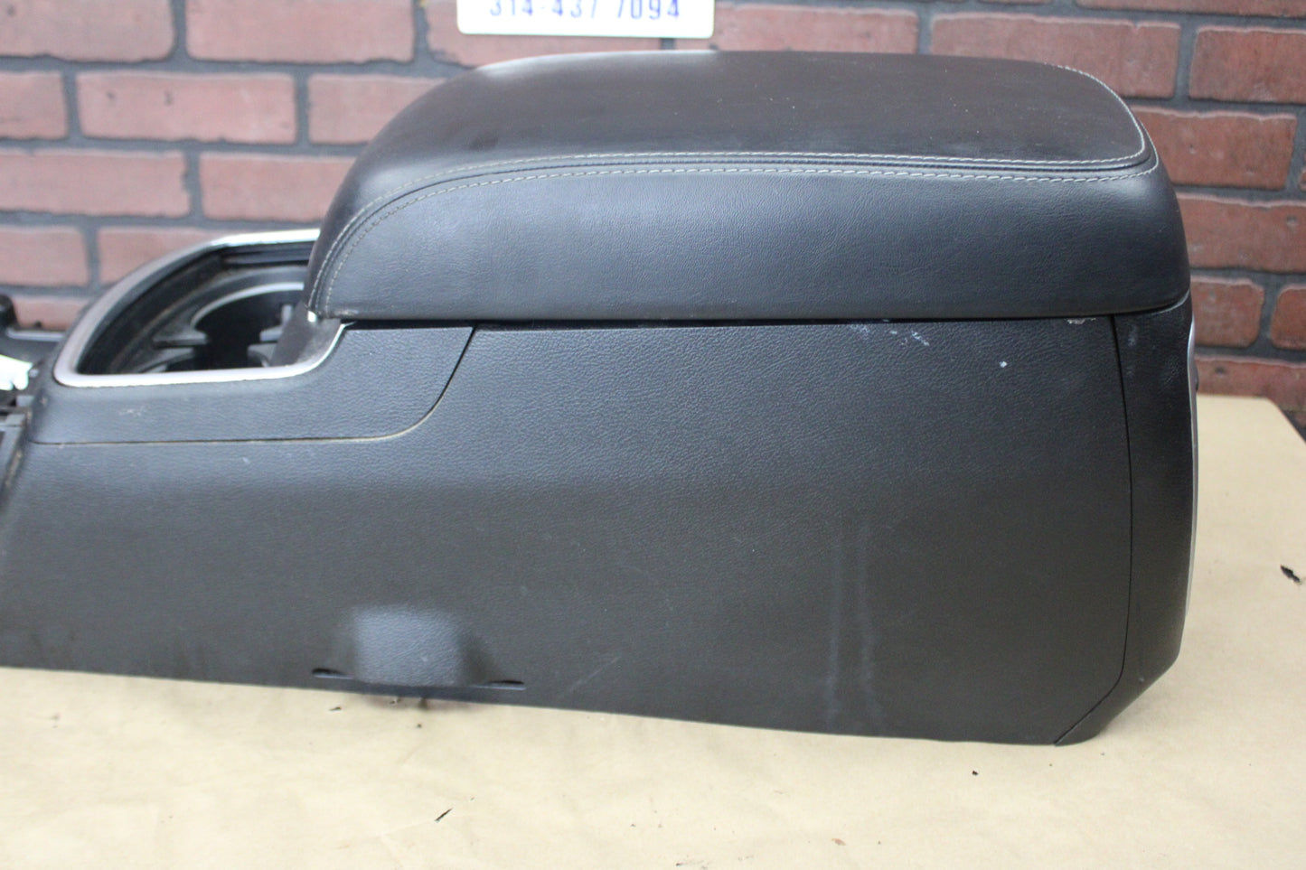 2015-2020 Dodge Charger Front Floor Center Console Assembly Black OEM
