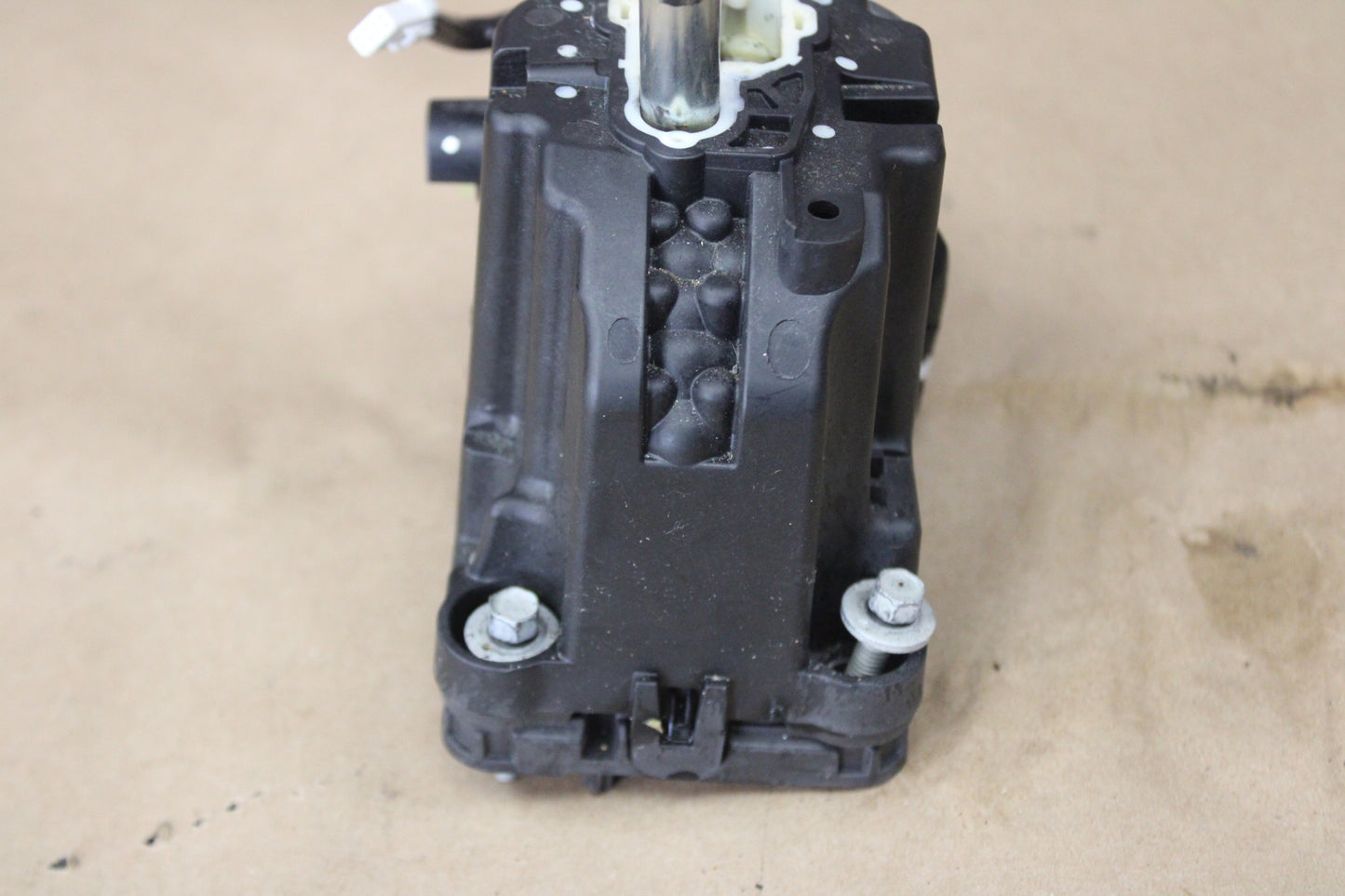 15-23 CHARGER CHALLENGER AUTOMATIC TRANSMISSION GEAR SHIFTER 68205233AI