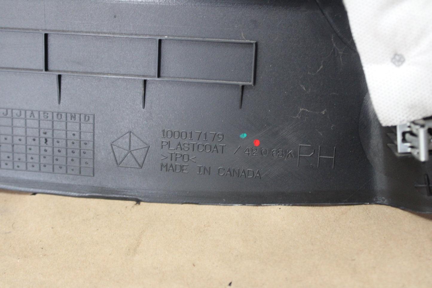 2011–2023 DODGE CHARGER RIGHT CENTER B PILLAR PANEL OEM 1KL28TRMAA