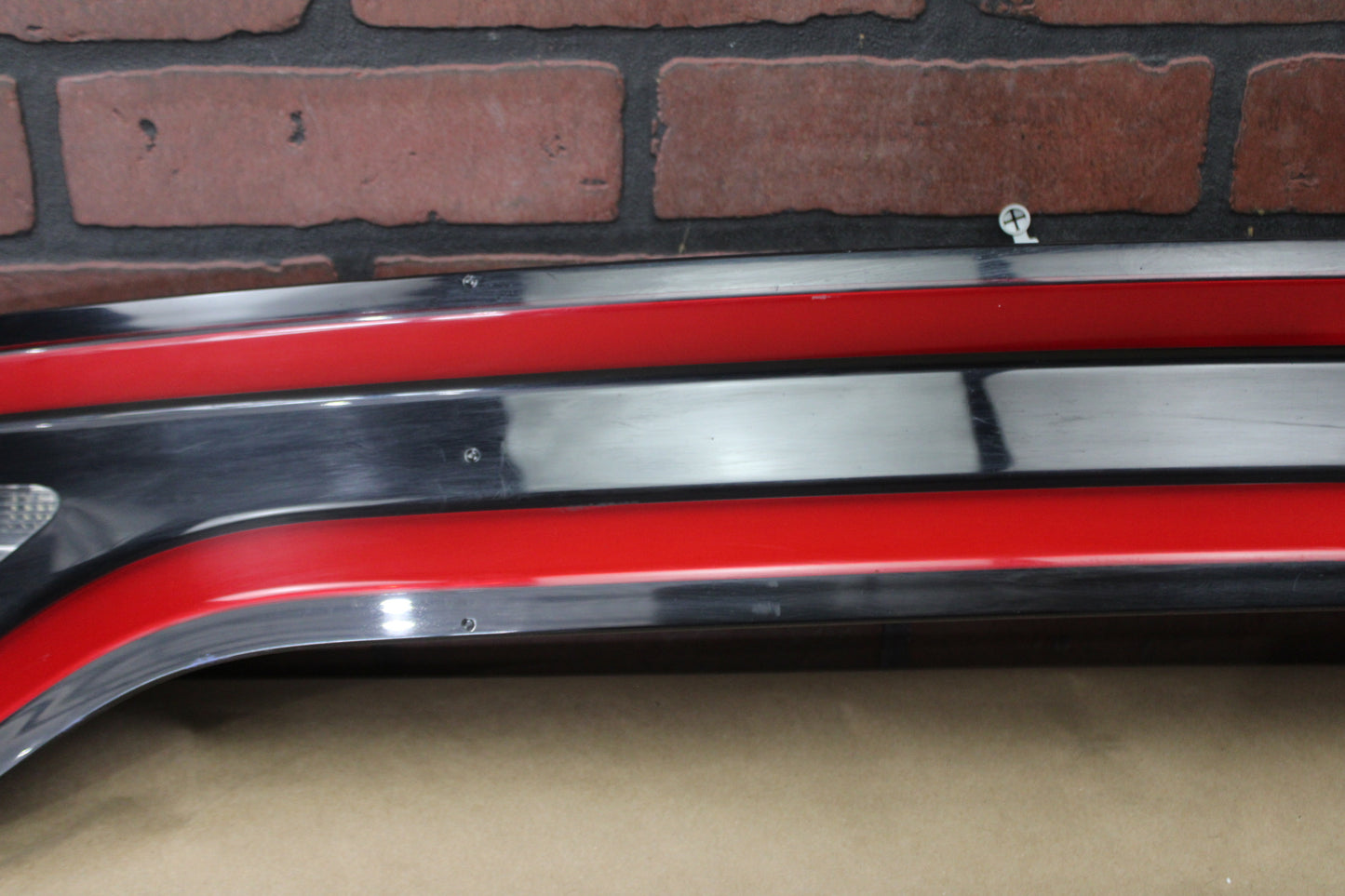 2015-2023 DODGE CHARGER CENTER TAIL LIGHT OEM TRUNK LED 68398666AB