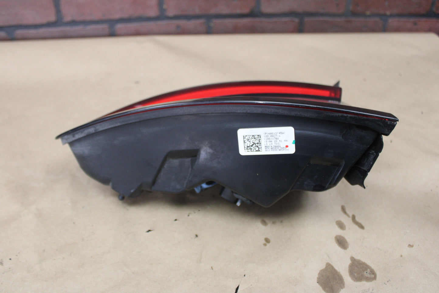 2015-2023 DODGE CHARGER REAR LEFT DRIVER TAILLIGHT LED OEM 68213145AC