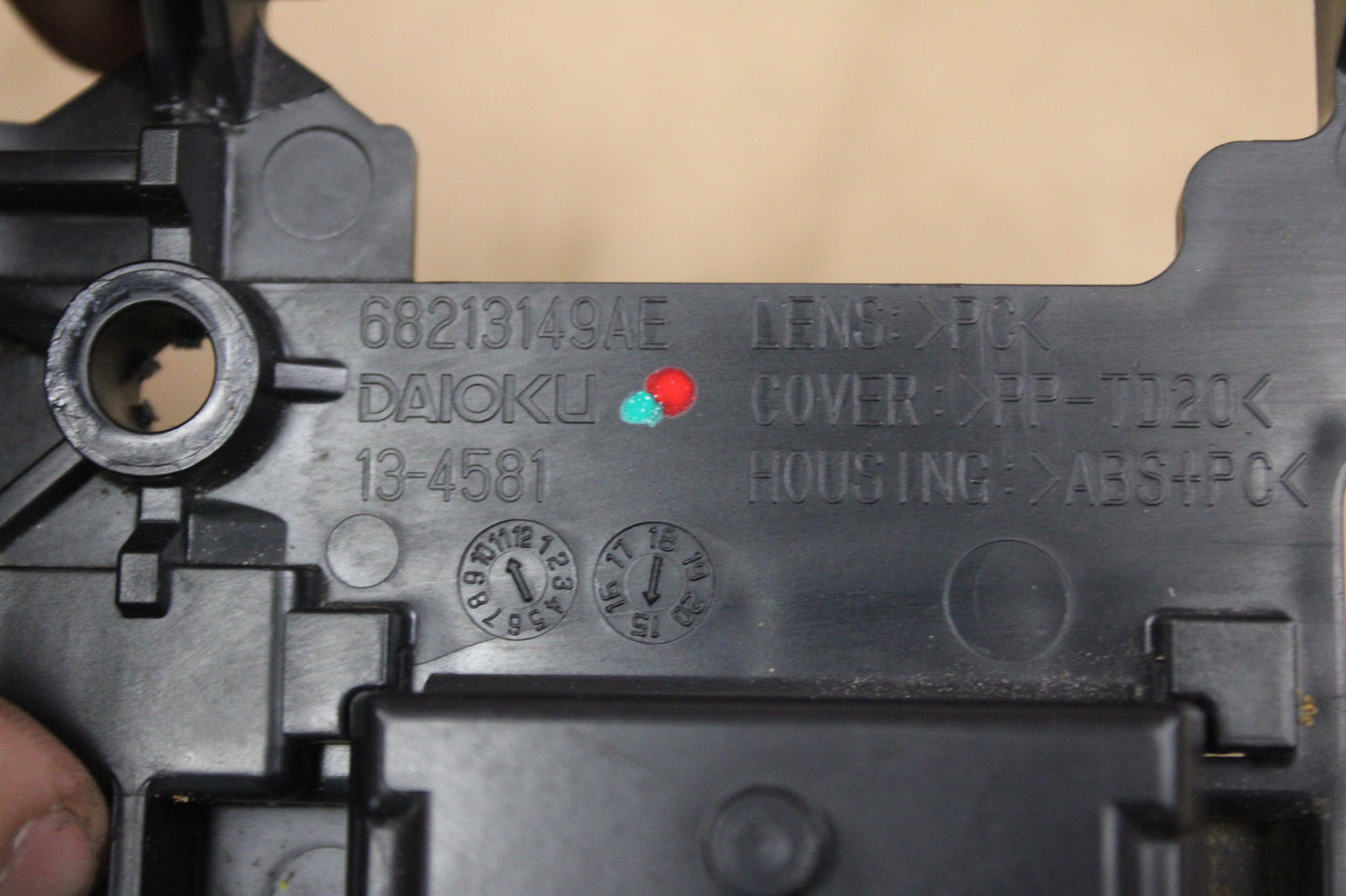 15-23 CHARGER REAR 3RD HIGH MOUNT BRAKE STOP LIGHT OEM 68213149AE