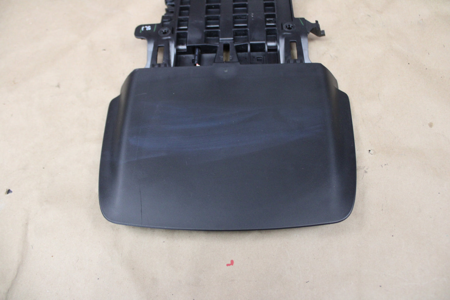 15-23 CHARGER REAR 3RD HIGH MOUNT BRAKE STOP LIGHT OEM 68213149AE