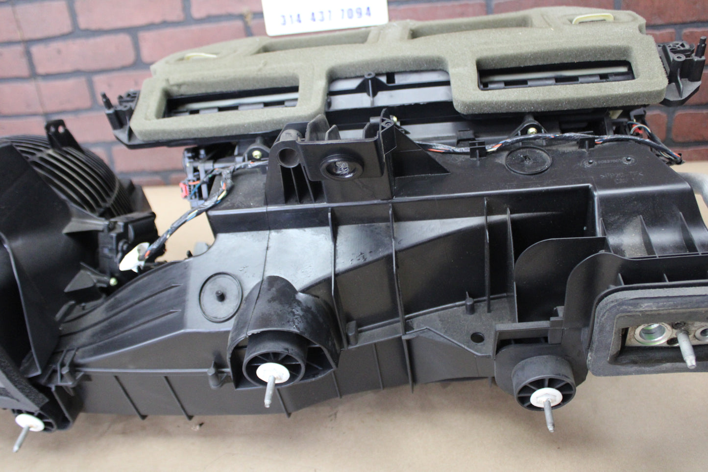 14-23 CHARGER CHALLENGER HVAC A/C HEATER BLOWER HOUSING BOX OEM