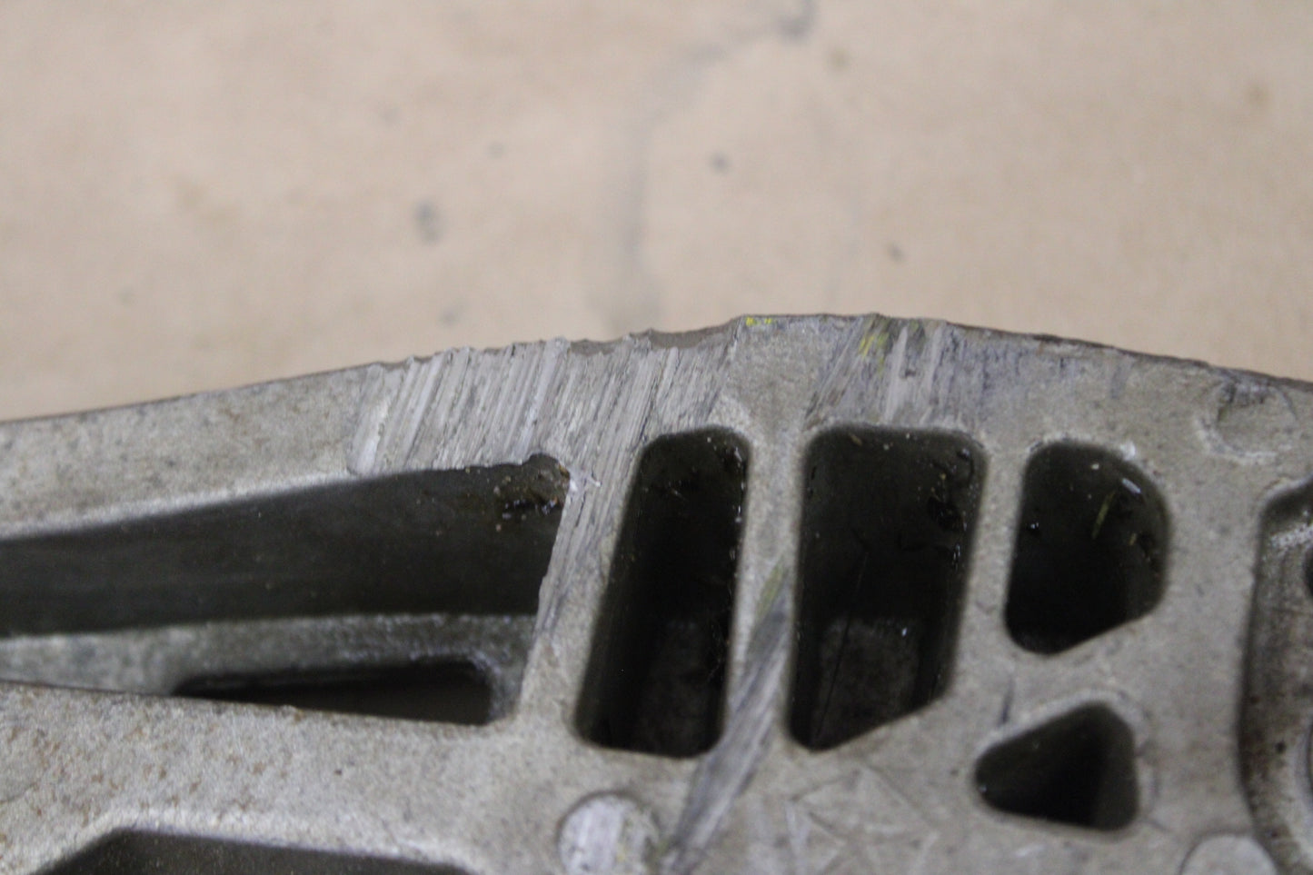 15-22 Dodge Charger Scat Pack 6.4L 392 Auto Trans Crossmember 68170323AA