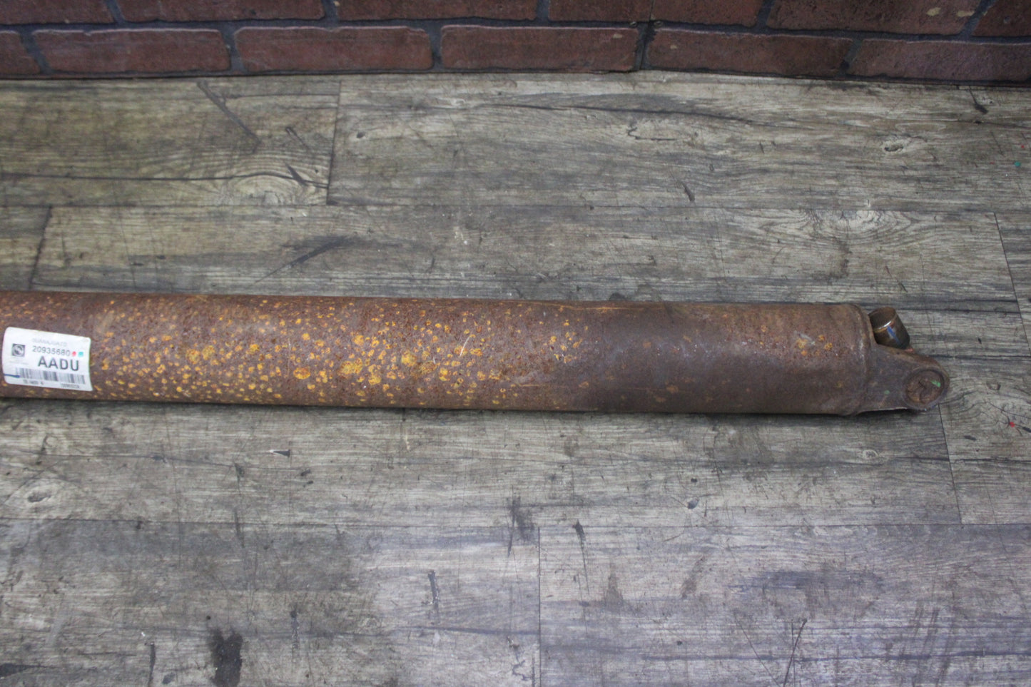 07-14 Cadillac Escalade Tahoe GMC Yukon Drive Shaft Propeller Shaft OEM 20935680