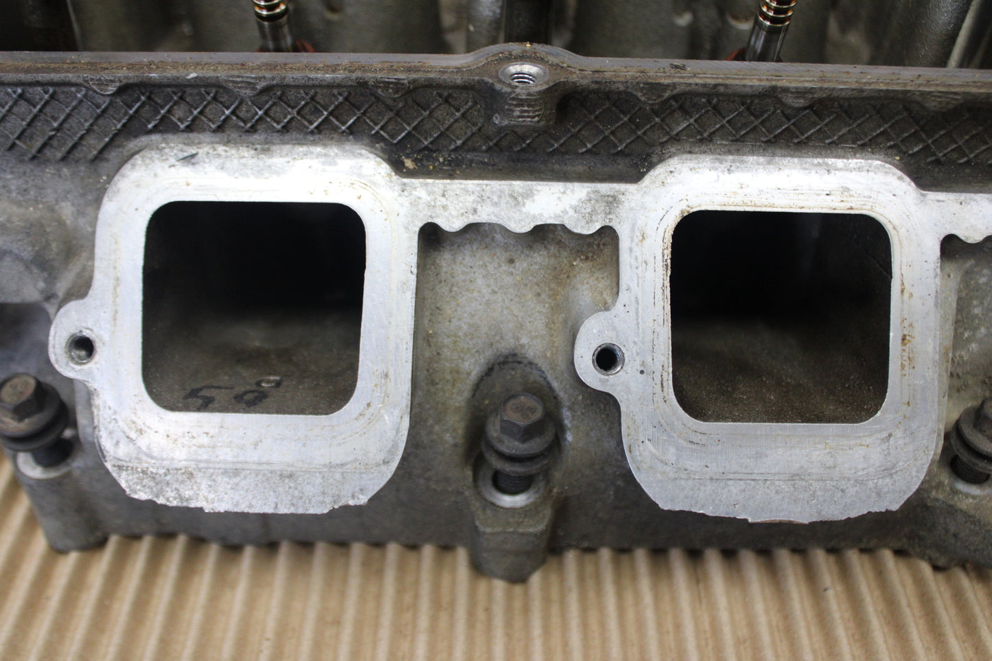 06-10 Dodge Magnum 6.1l Hemi SRT8 OEM Passenger RH Side Cylinder Head