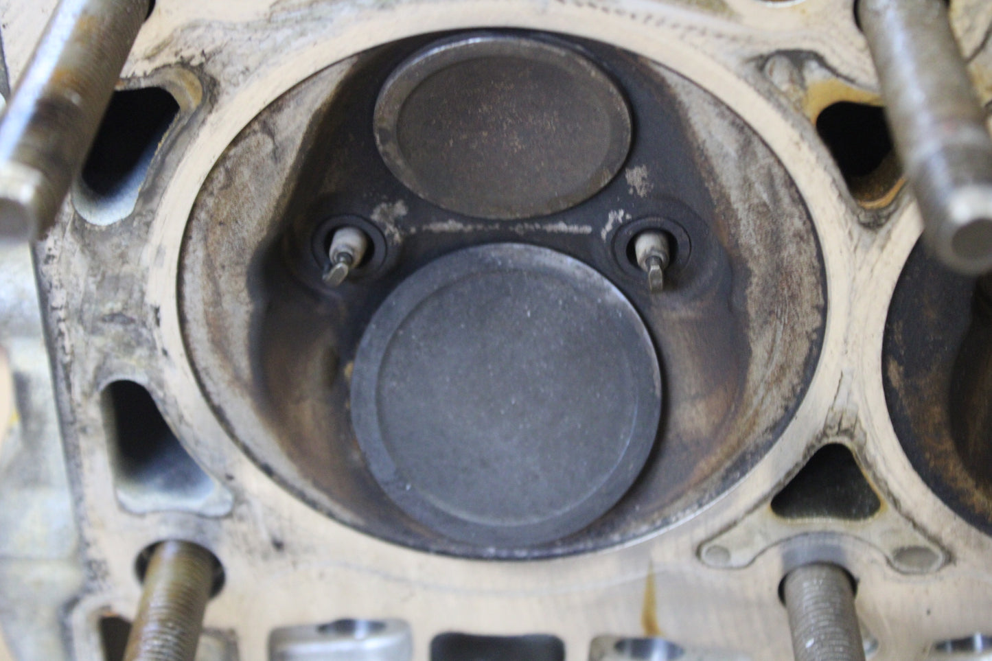 06-10 Dodge Magnum 6.1l Hemi SRT8 OEM Passenger RH Side Cylinder Head