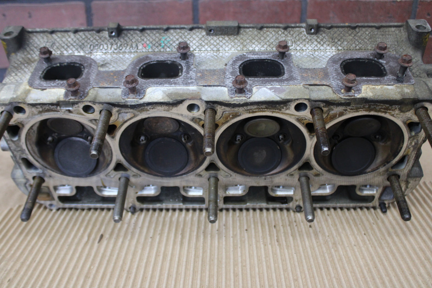 06-10 Dodge Magnum 6.1l Hemi SRT8 OEM Passenger RH Side Cylinder Head