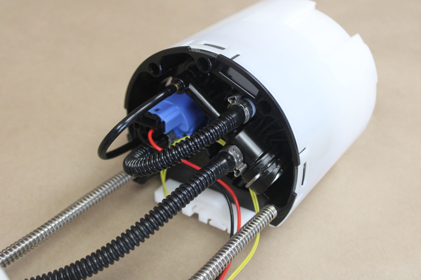 2007-2013 Chevrolet Silverado New Fuel Pump Assembly