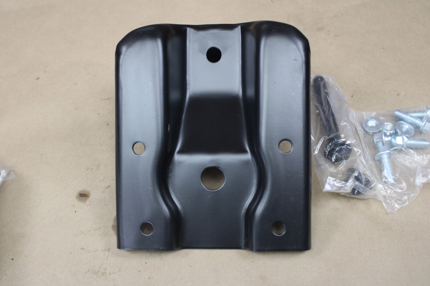 2007-2013 Silverado Rear Leaf Spring Hanger Shackle Bracket Assembly