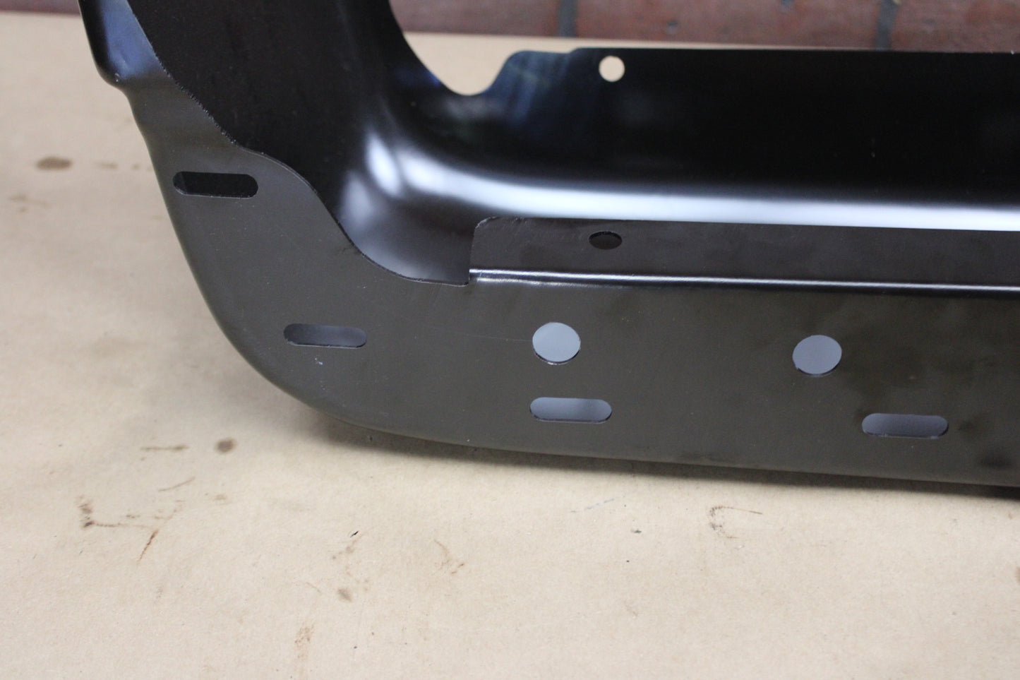 15-20 CHEVROLET SILVERADO REAR DRIVER LH SIDE BUMPER END CAP