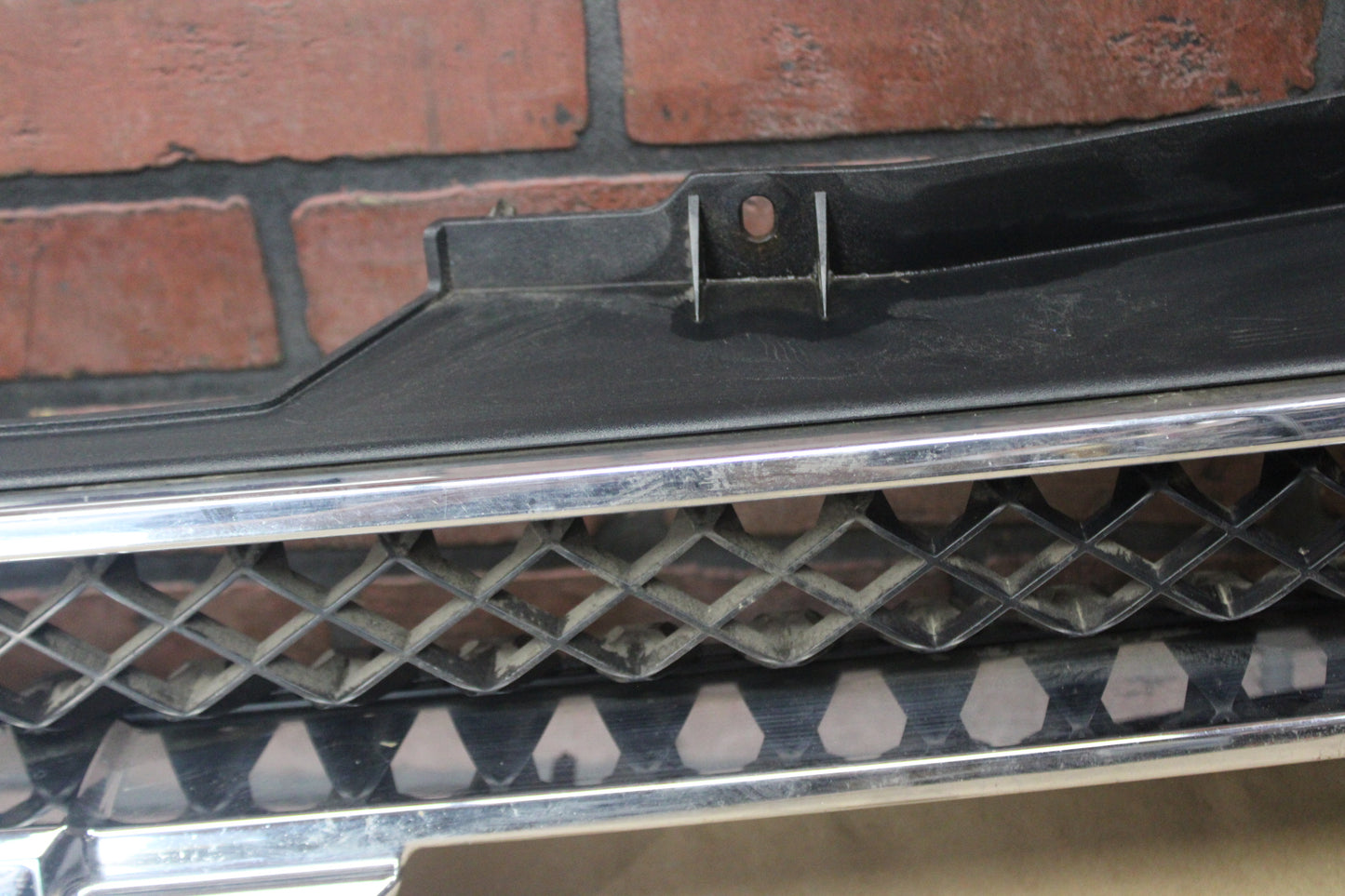 07-14 Chevrolet Tahoe Suburban Avalanche Front Grill Grille Assembly 15835087