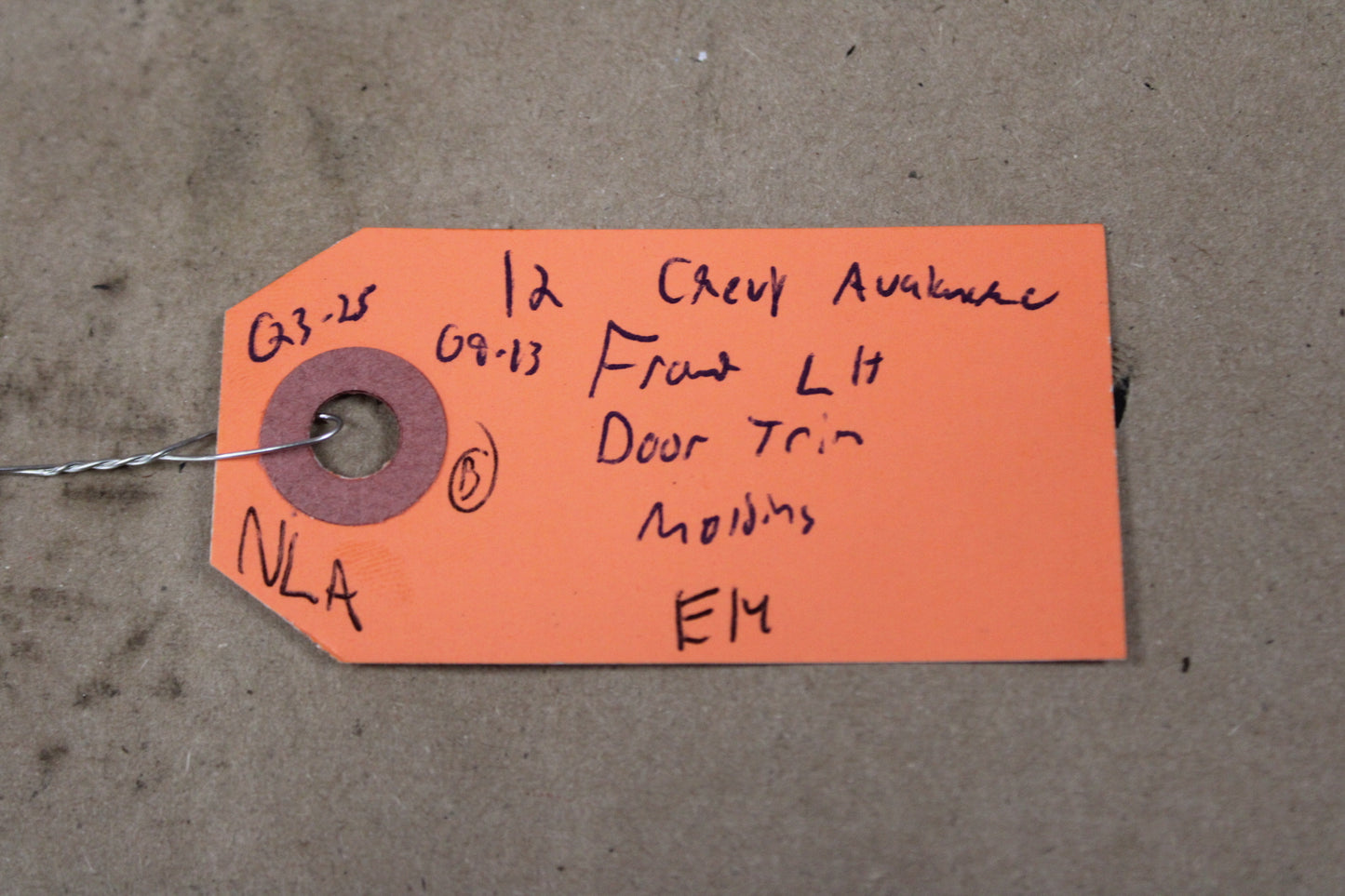 08-13 Chevy Avalanche Front Driver Door Trim Molding W/ Chrome OEM 22760300