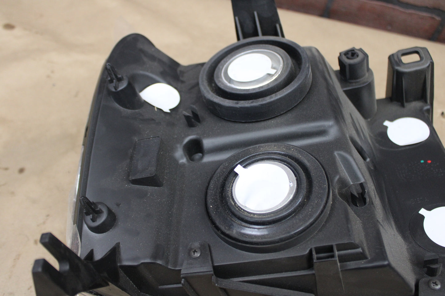 2007-2014 GMC Sierra 1500 Front Left Driver Side Headlight Assembly
