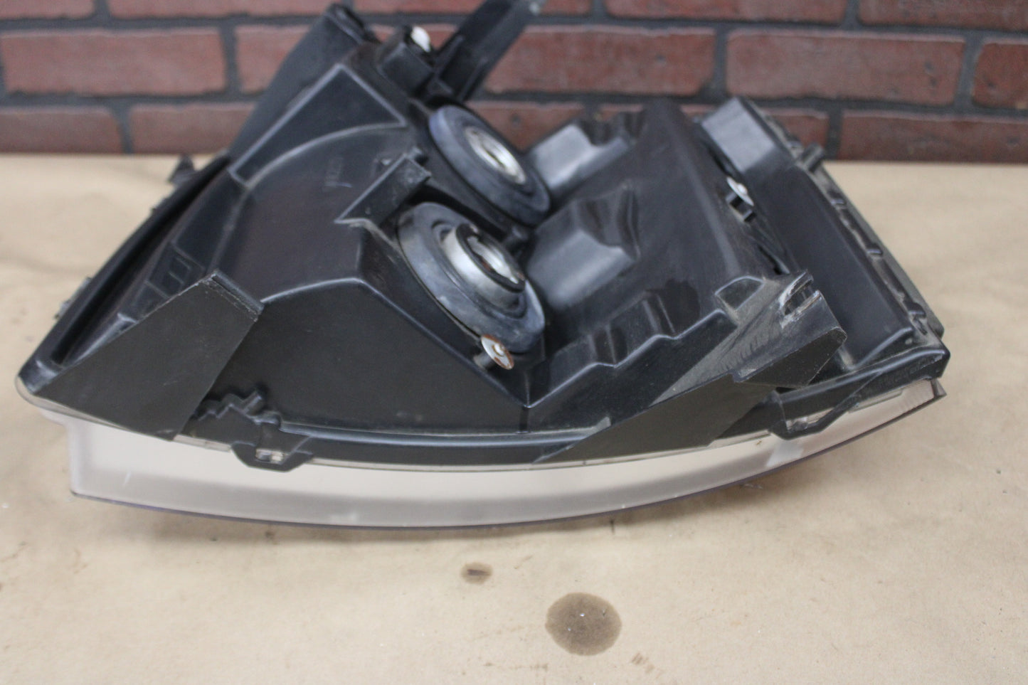 2007-2014 Chevrolet Silverado Right Passenger RH Side Headlight Assembly