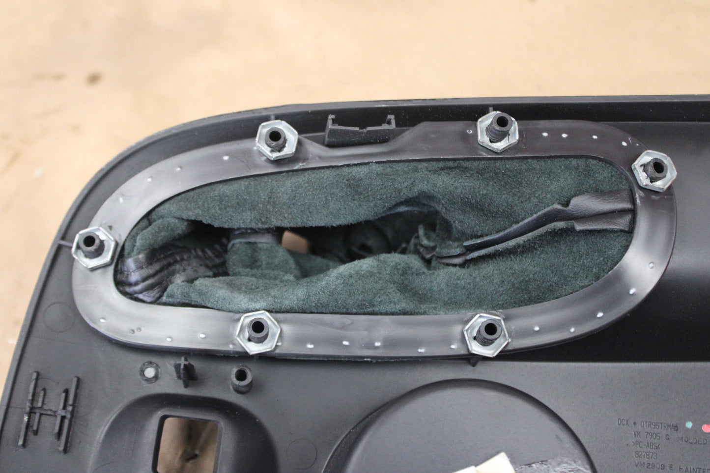 2003-2008 Dodge Viper Manual Handbrake Shifter Center Console Handbrake Bezel