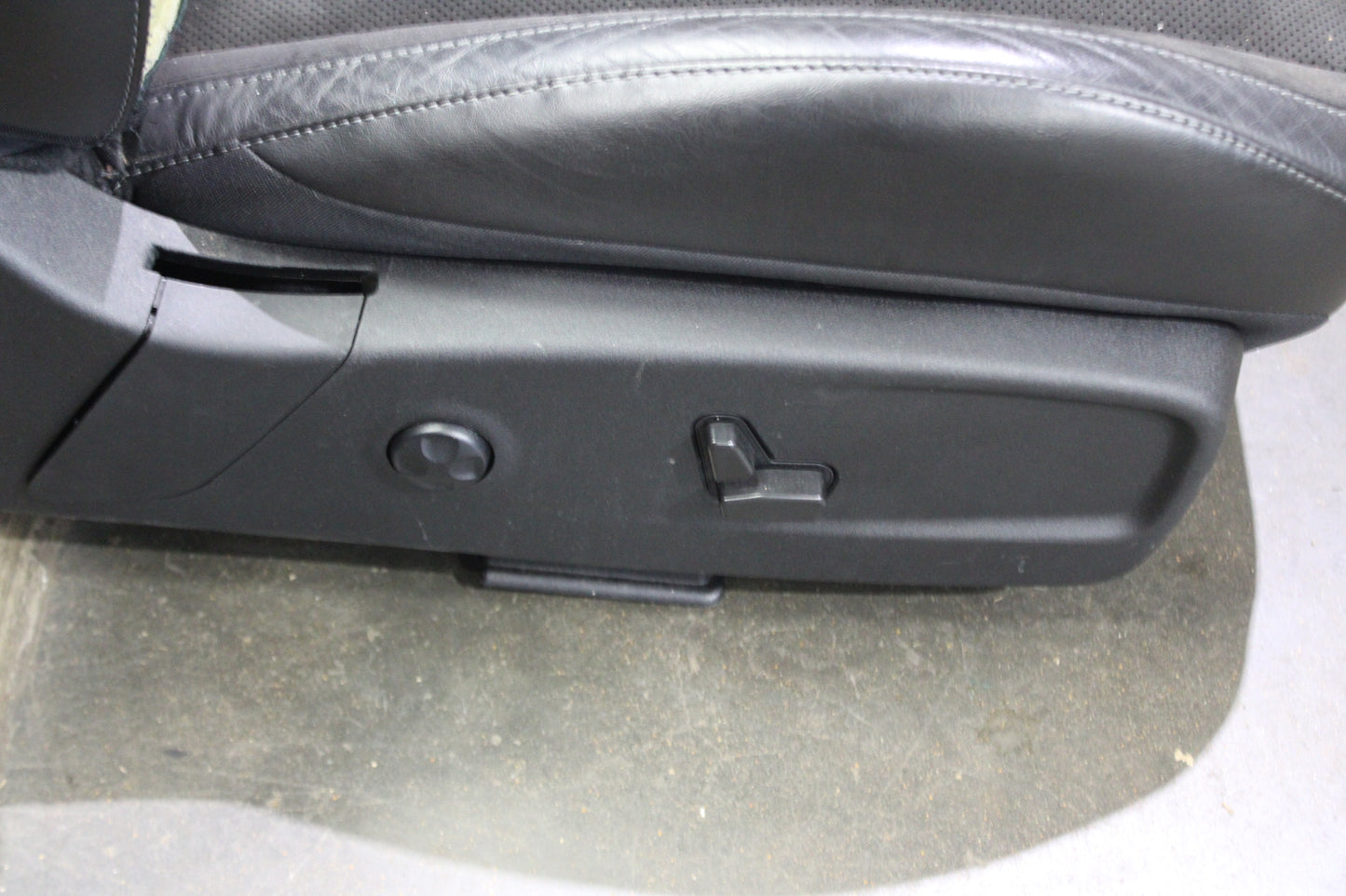 20-23 Dodge Charger Scat Pack 6.4L Black Leather Front Rear Seats Set