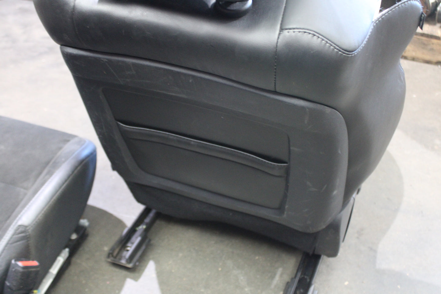 20-23 Dodge Charger Scat Pack 6.4L Black Leather Front Rear Seats Set