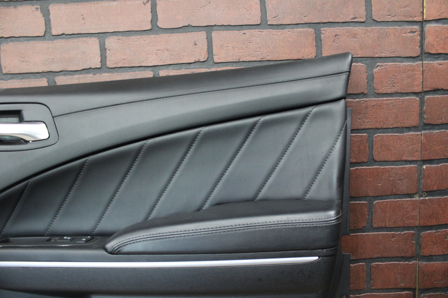 19-23 DODGE CHARGER FRONT RIGHT SIDE DOOR TRIM PANEL 6RA001X9AE OEM