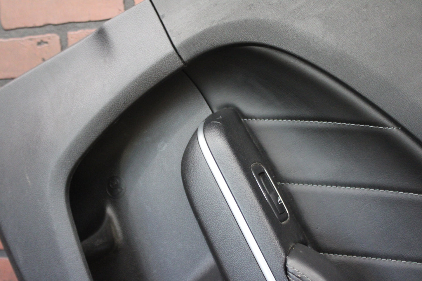 19-23 CHARGER REAR PASSENGER RH SIDE DOOR PANEL BLACK OEM 6RA221X9AD