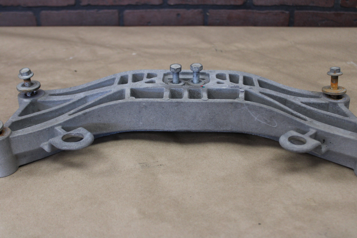 15-23 Charger Auto Transmission Crossmember Mount Bracket OEM 68170323AA