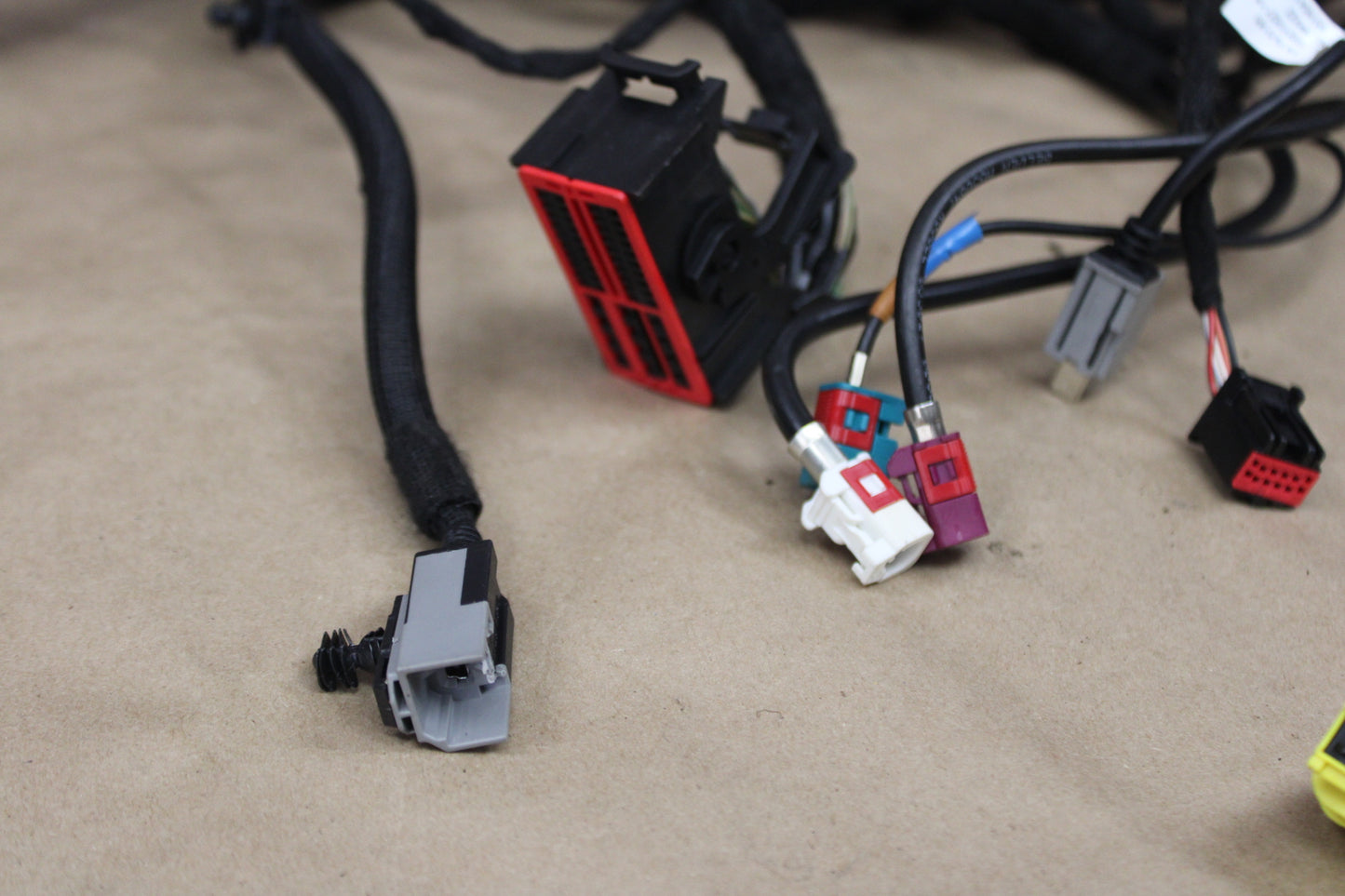 2021 Dodge Charger Instrument Panel Dash Wire Wiring Harness Mopar 68529870AA