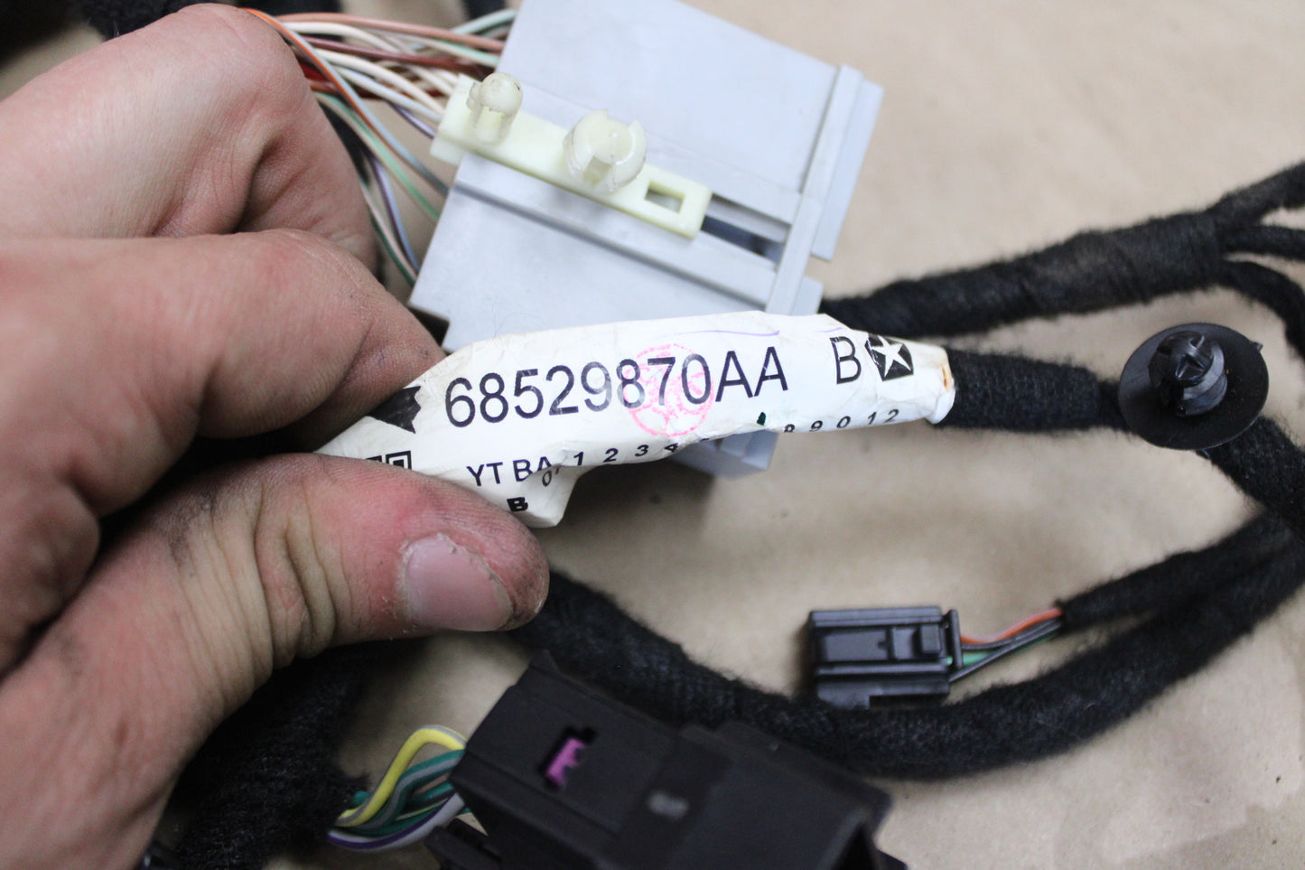 2021 Dodge Charger Instrument Panel Dash Wire Wiring Harness Mopar 68529870AA
