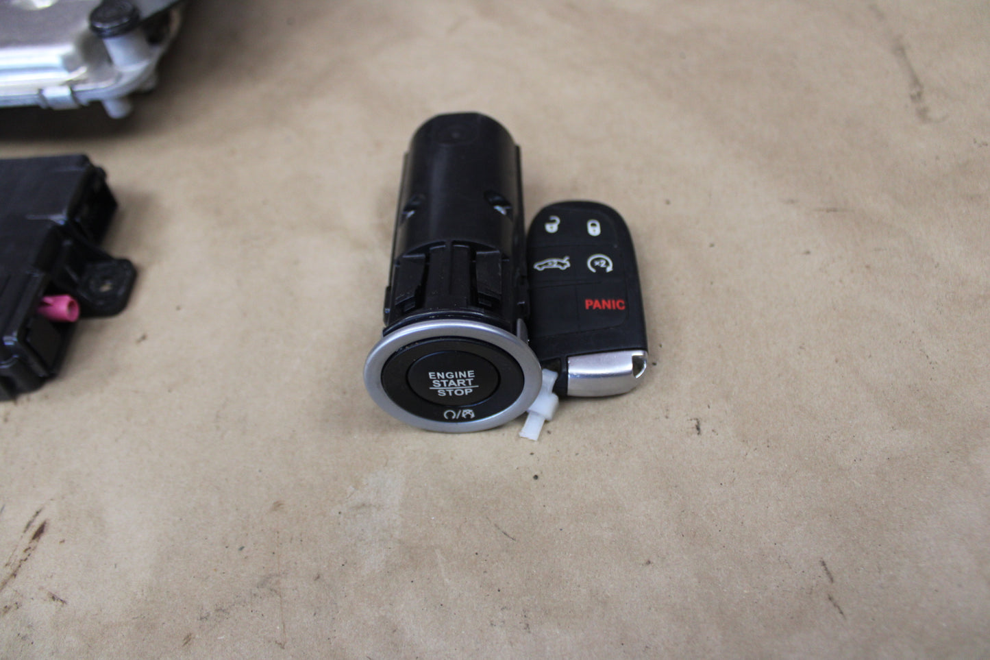 2021 Dodge Charger Scat Pack PCM ECU Ignition Key RFHUB Pedal Package OEM