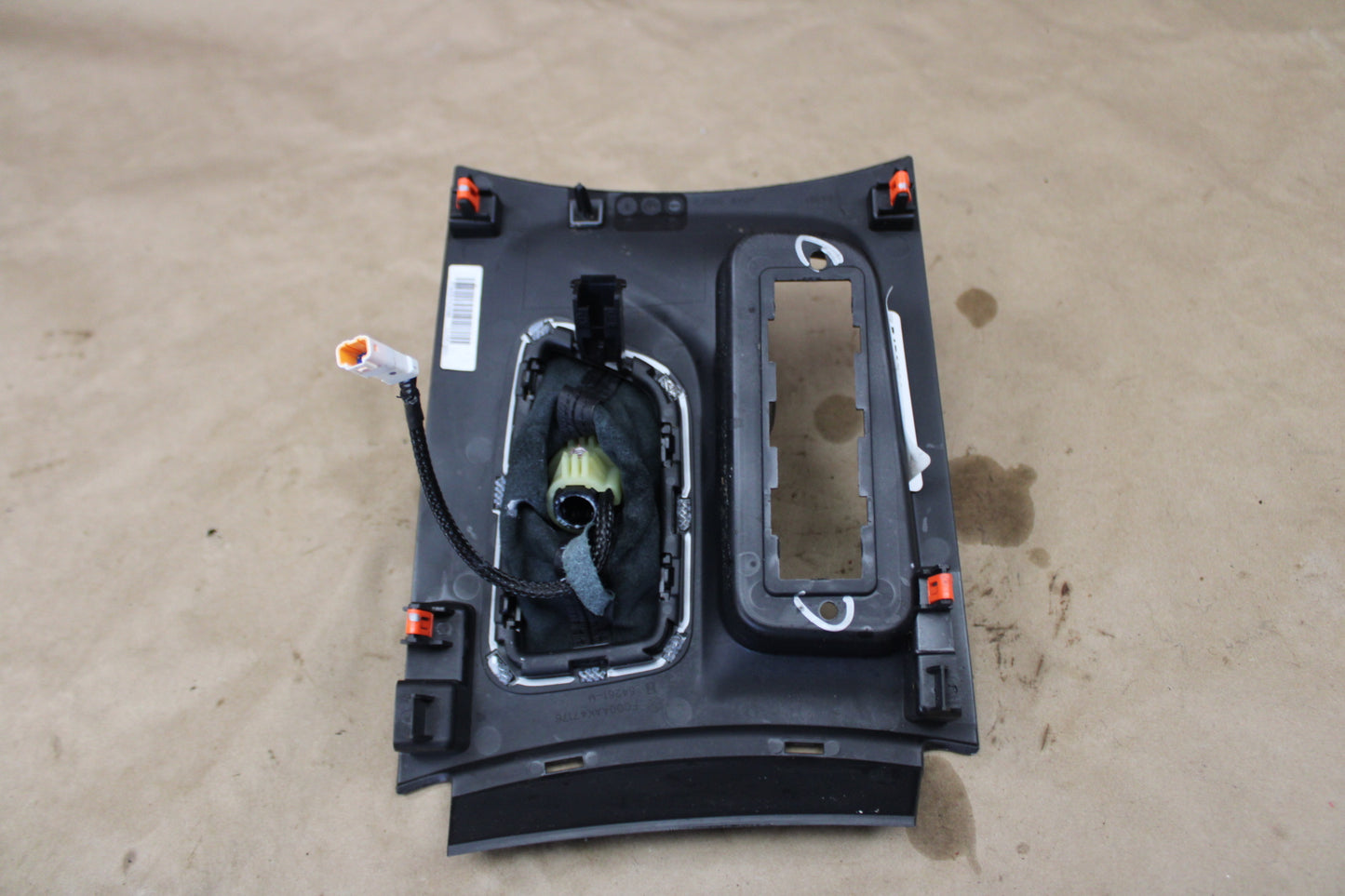 19-23 CHARGER CENTER CONSOLE GEAR SHIFTER BEZEL PANEL OEM 6TD501Z6AB