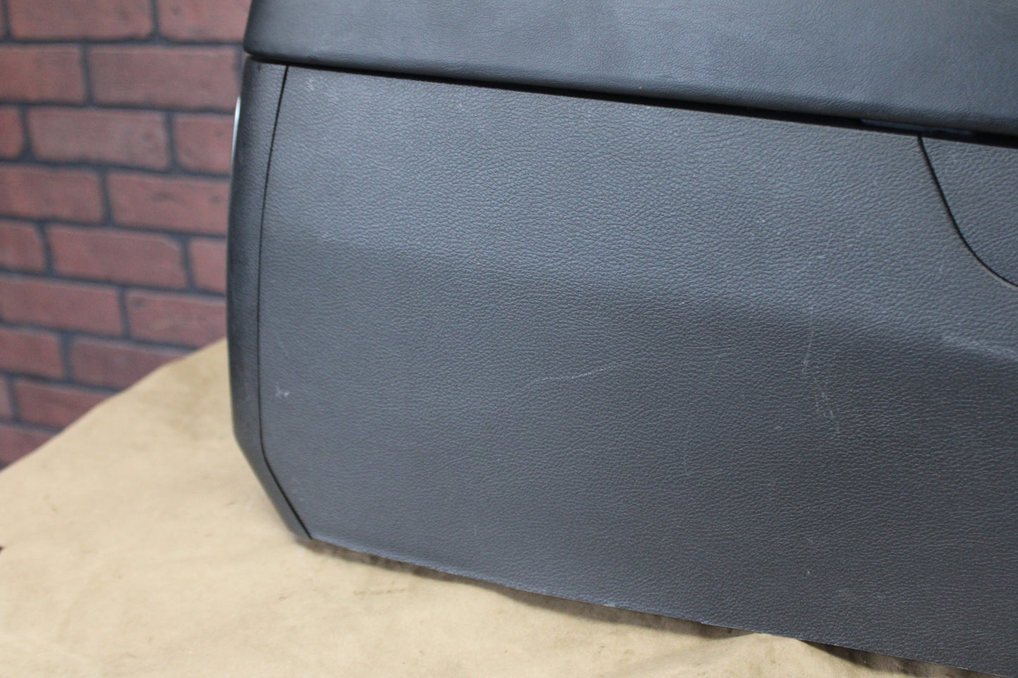 2015-2021 Dodge Charger Scat Pack Center Console Panel Assembly Leather Black