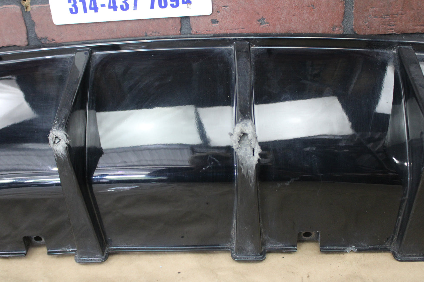 20–23 DODGE CHARGER REAR LOWER VALANCE DIFFUSER DUAL EXHAUST OEM