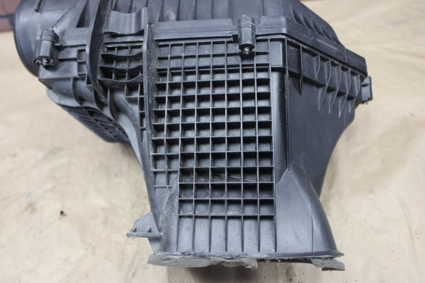 2011-2023 Mopar Dodge Challenger Charger Chrysler 300 SRT 392 Air Filter Housing