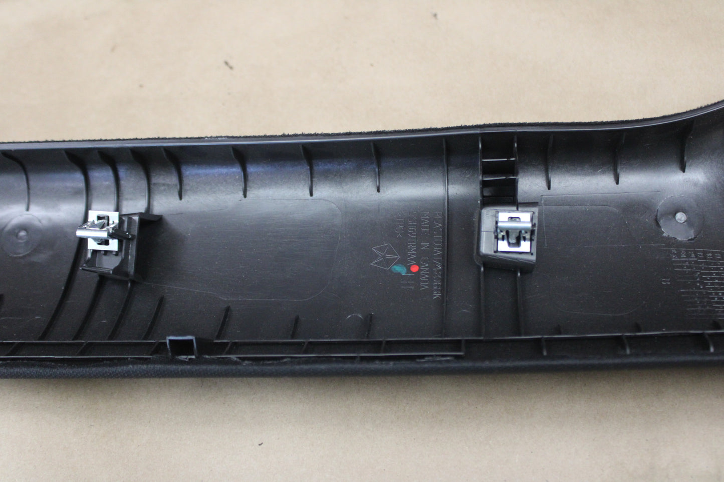 15-23 CHARGER WINDSHIELD DRIVER LH SIDE A PILLAR PANEL OEM 5SH69TRMAA