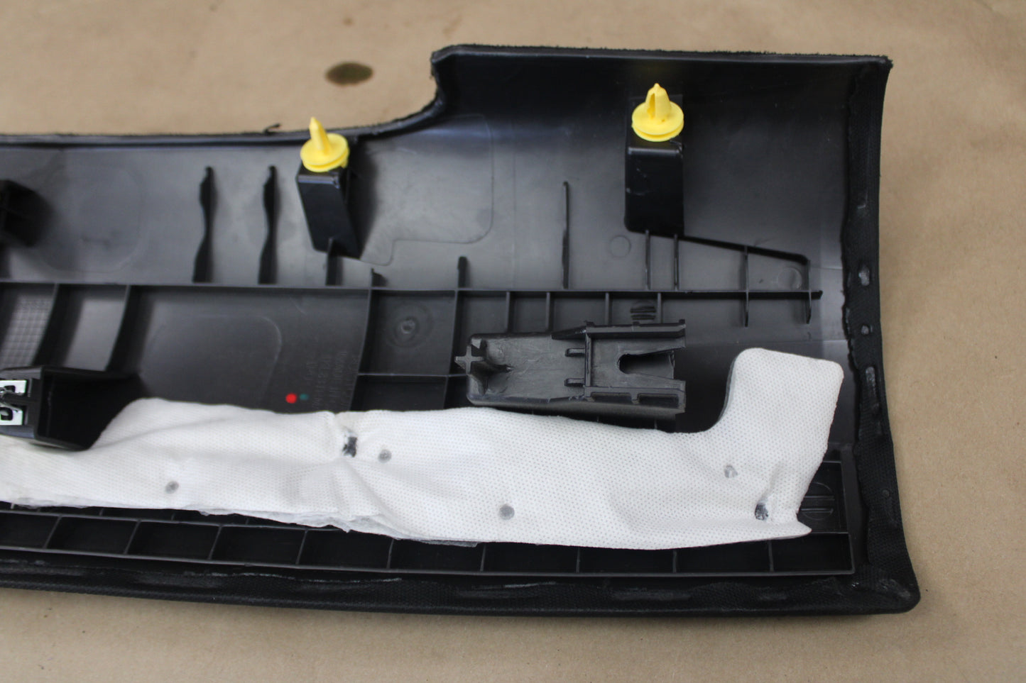11-23 DODGE CHARGER REAR LEFT RIGHT UPPER C PILLAR TRIM COVER SET OEM