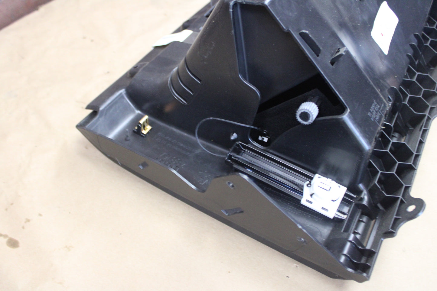 2011- 2023 DODGE CHARGER GLOVE BOX STORAGE COMPARTMENT OEM 1QF13DX9AP