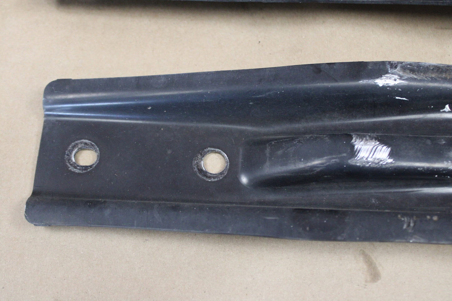 11-23 CHARGER REAR UNDER FLOOR TUNNEL REINFORCEMENT BRACE BRACKET OEM
