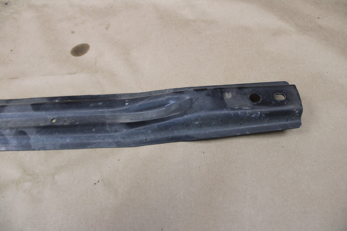 11-23 CHARGER REAR UNDER FLOOR TUNNEL REINFORCEMENT BRACE BRACKET OEM
