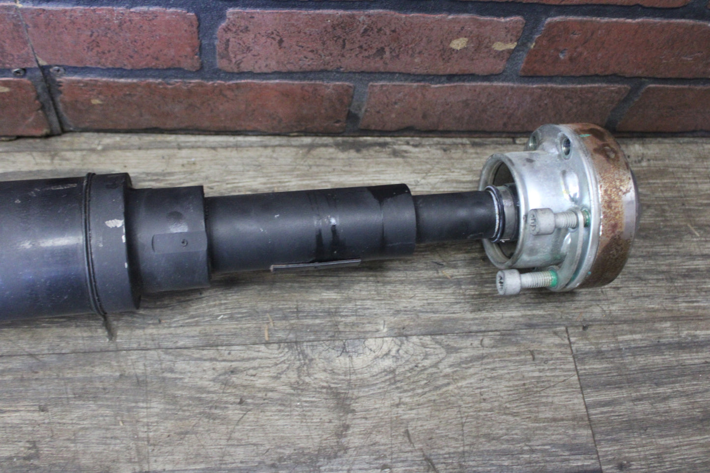 2022-2023 Dodge Charger Scat Pack 392 6.4L Drive Shaft OEM 68546850AA