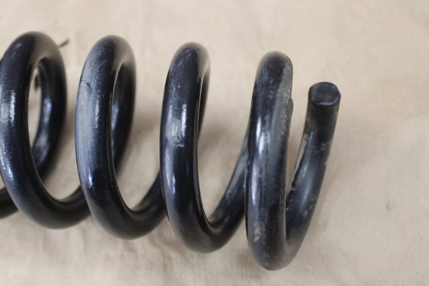 12-23 CHARGER SRT OEM REAR SUSPENSION COIL SPRINGS PAIR 68083432AC