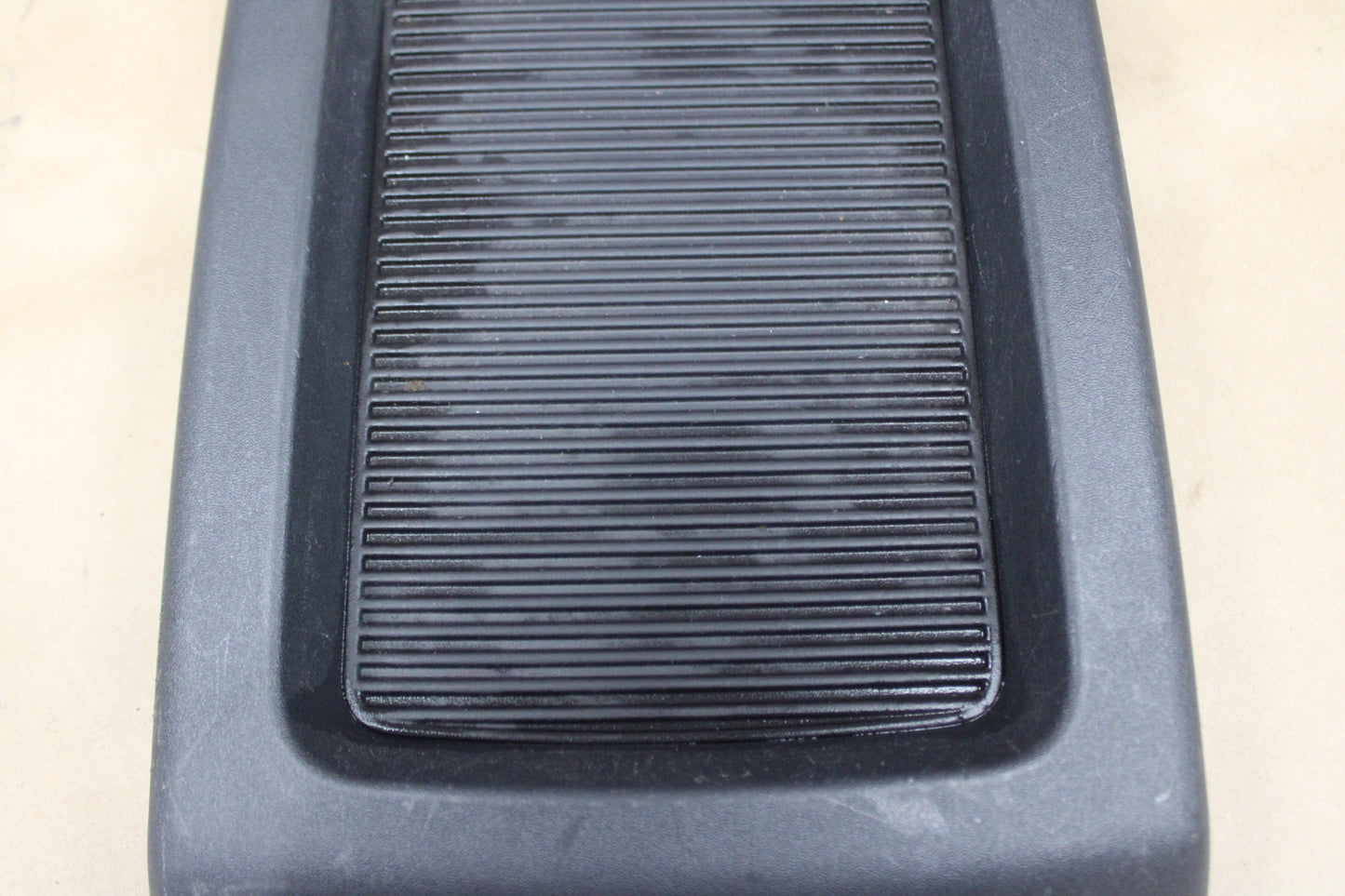 2004-2015 Nissan Armada Titan Armrest Center Console Arm Rest Lid Black OEM