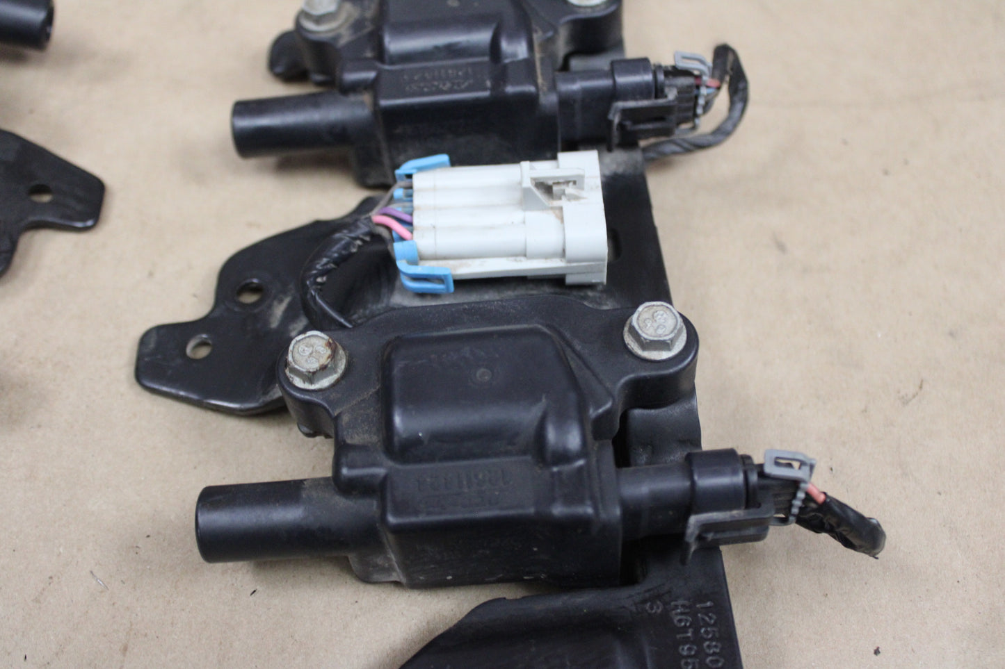 7x Genuine OEM GM ACDelco 12611424 Ignition Coil LS3 LT1 LSA L83 L86 Bracket LS3