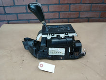 2005-2007 Chrysler 300 Dodge Charger Magnum Gear Shifter Assembly 04779388AE