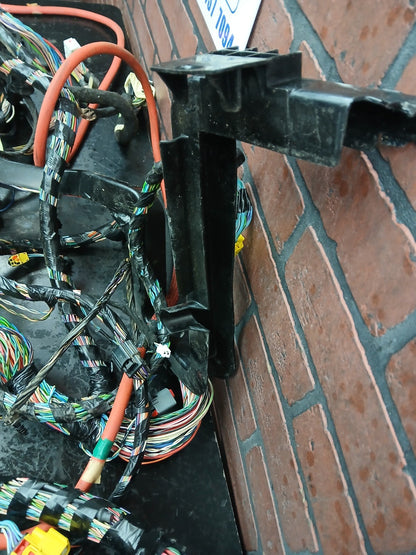 2013 Dodge Challenger Unified Body Wire Wiring Harness w/ Fuse Box 68156543ab
