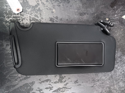 2011-2014 Charger 300 Passenger RH Side Sun Visor w/ Mirror & Lights 1mz74dx9af