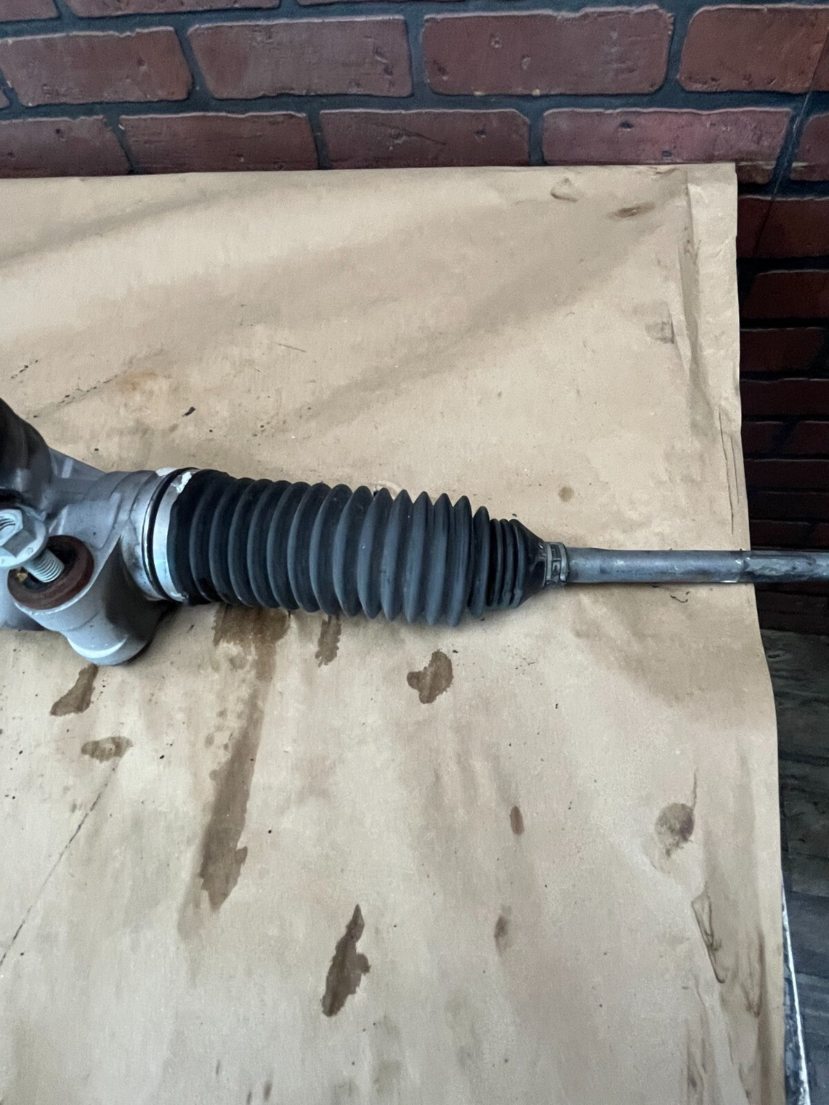 2016 - 2023 DODGE CHARGER 3.6L STEERING GEAR RACK & PINION UNIT OEM 68526096AB